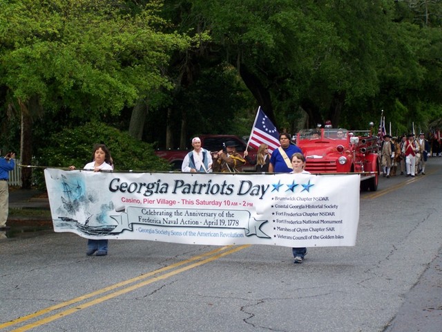 Patriots_Day Banner in Parade.JPG